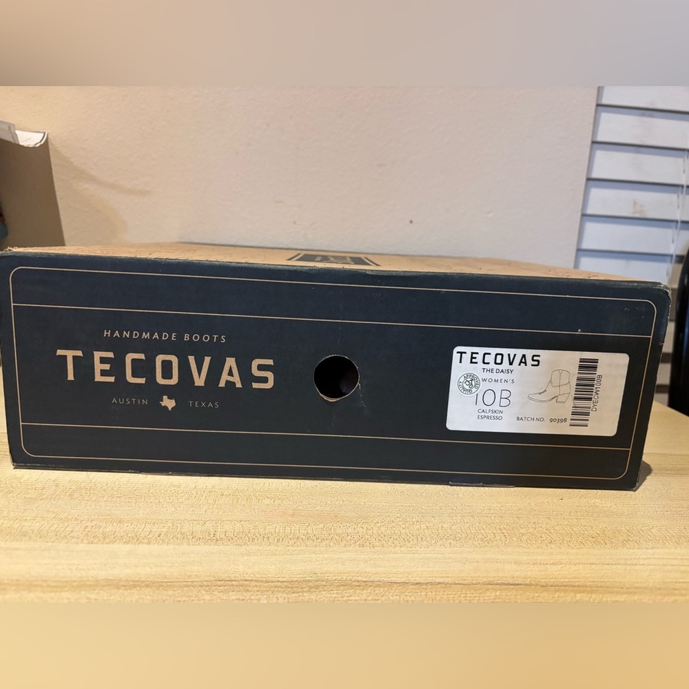 Tecovas Chestnut Leather Ankle Booties - Picture 2 of 13